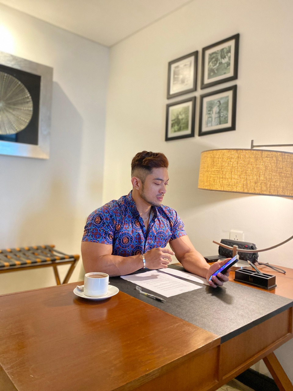 528e463c-c1e5-4272-8536-297e326e1d89